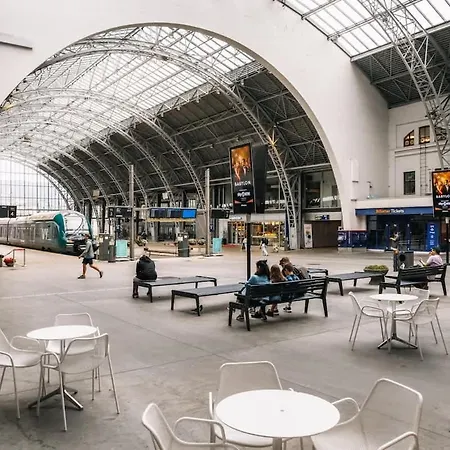 Nyaraló Dinbnb Homes I Bergen's #1 I Jacuzzi & Fireplace & Balcony Bergen