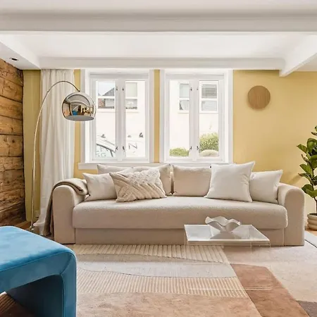 Nyaraló Dinbnb Homes I Bergen's #1 I Jacuzzi & Fireplace & Balcony Bergen