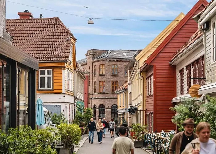 Dinbnb Homes I Bergen's #1 I Jacuzzi & Fireplace & Balcony Nyaraló Bergen