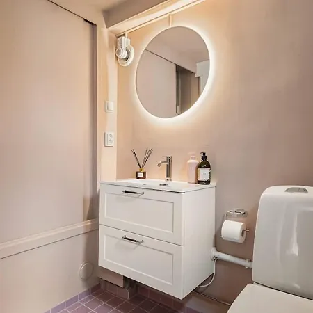 Dinbnb Homes I Bergen's #1 I Jacuzzi & Fireplace & Balcony Feriehus *